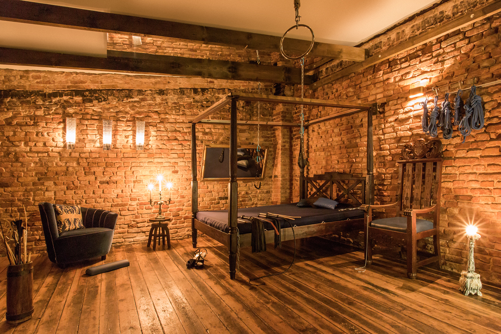 BDSM Studio Lux photo