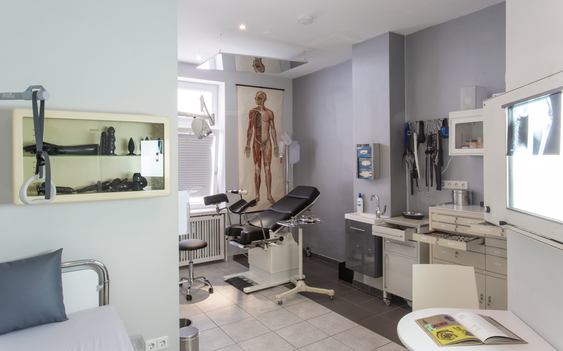 BDSM Studio Lux photo